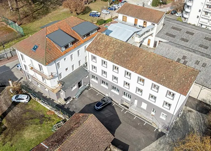 Le Dauphine 7